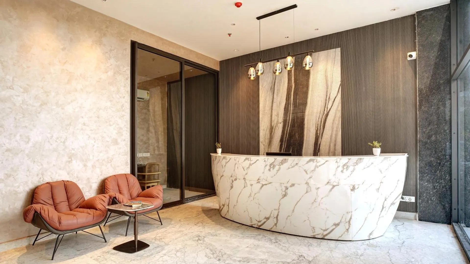 Hotel Iva Premium Delhi Airport With Airport Drop à New Delhi Inde