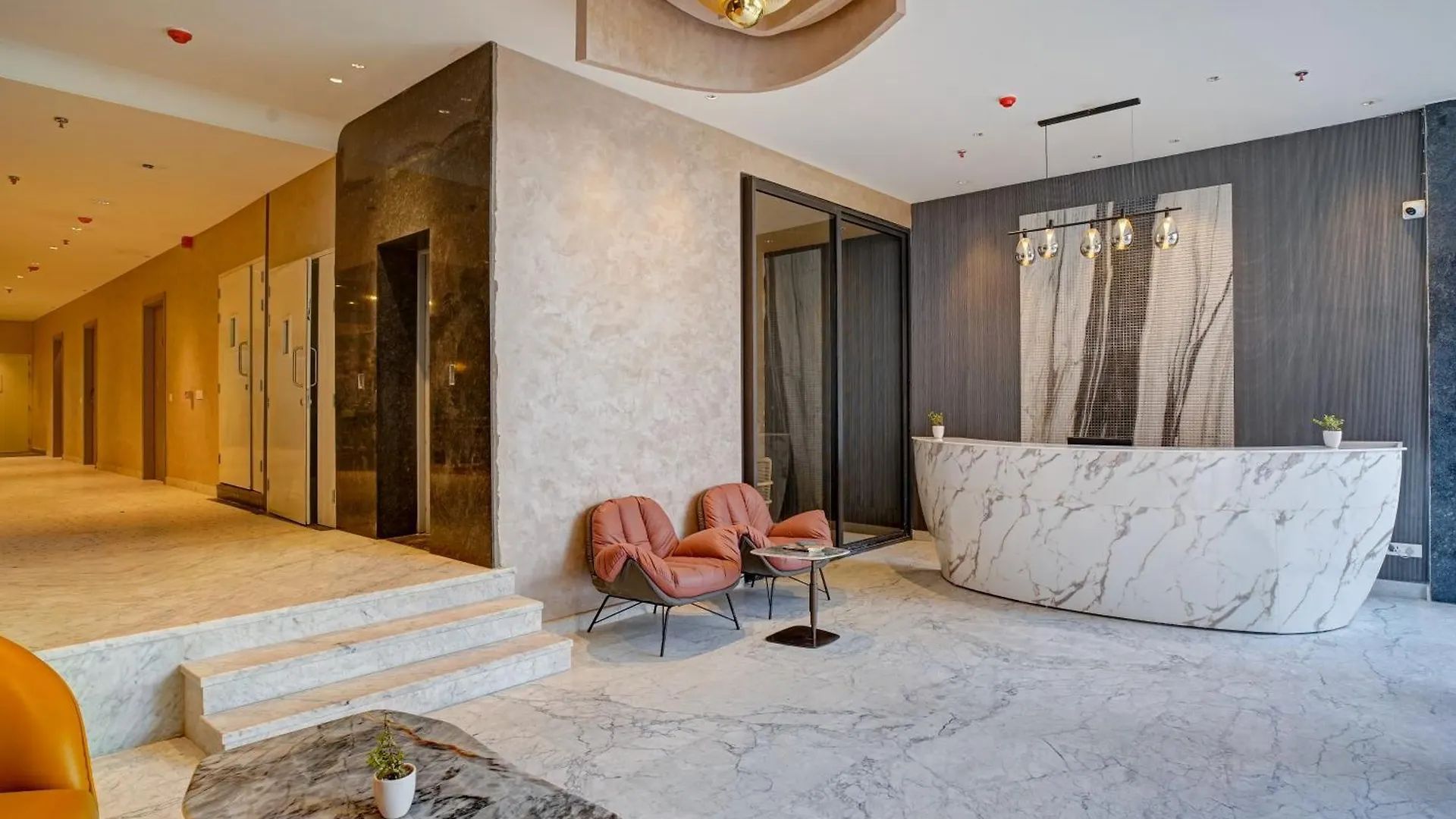 Hotel Iva Premium Delhi Airport With Airport Drop à New Delhi 4*,