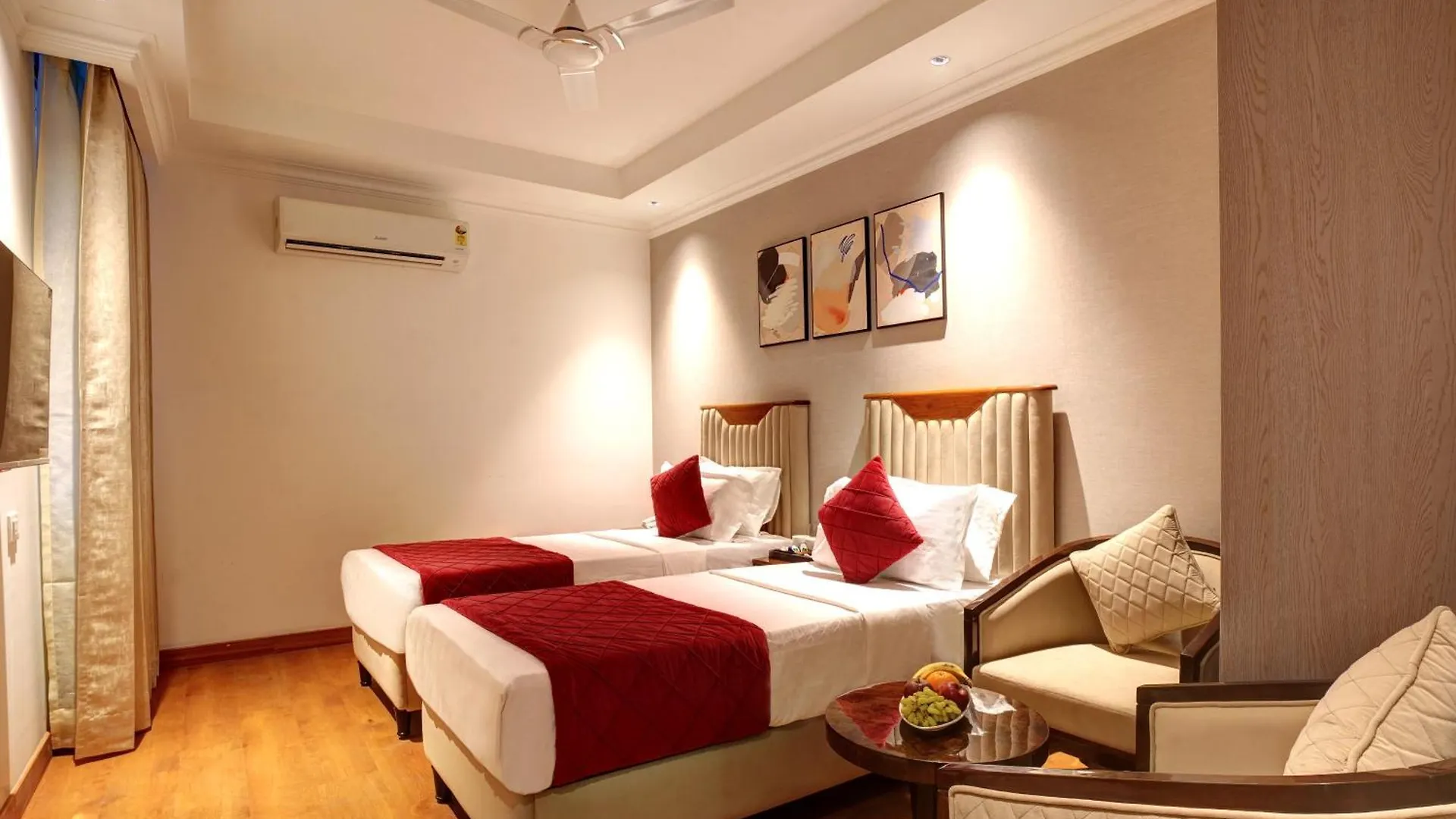 Iva Premium Delhi Airport Hotel New Delhi