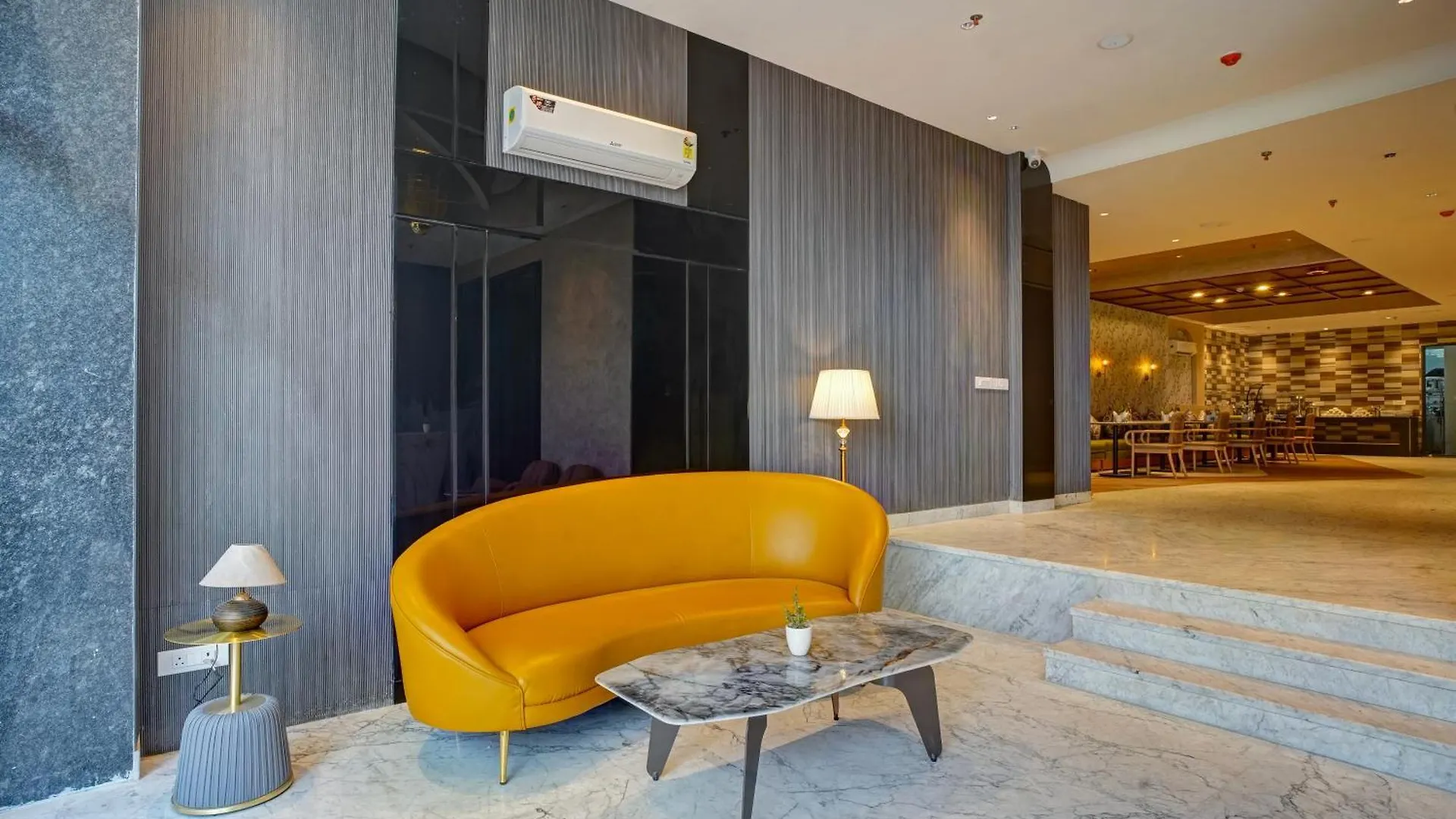Iva Premium Delhi Airport Hotel New Delhi